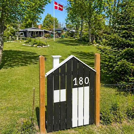2 Bedroom In Sydals Ferienhaus